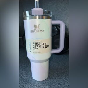 ‼️SOLD‼️NWT Stanley 40oz. Tumbler